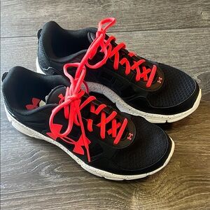 NIB Under Armour Black and Hot Pink Sneakers